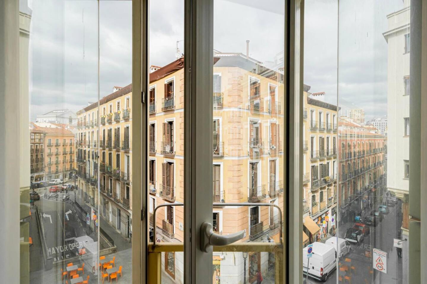 Apartamento Con Balcon A Calle Mayor Ideal Parejas — Photos 2
