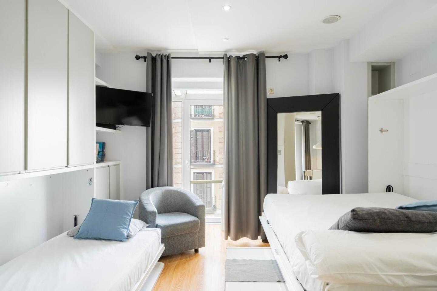 Apartamento Con Balcon A Calle Mayor Ideal Parejas — Photos 3